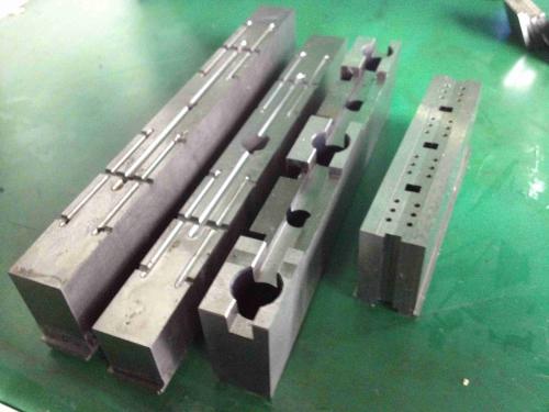 塑膠模具加工模具配件的分類有哪些呢？